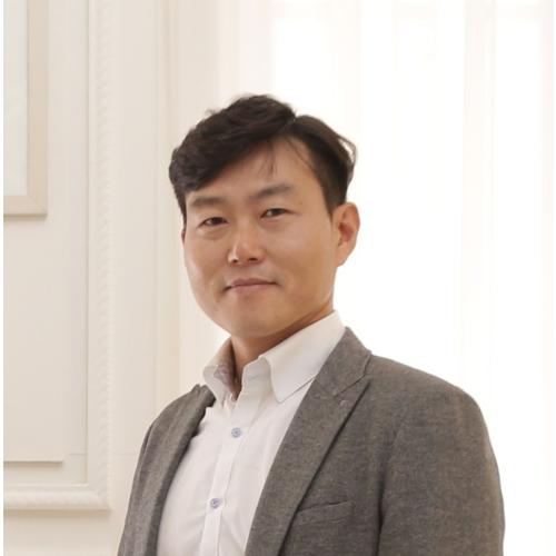 박효균
